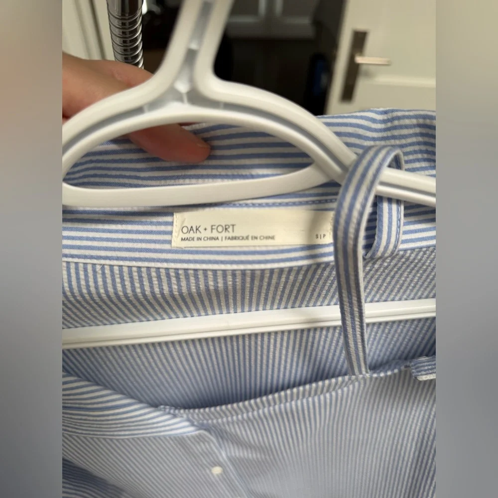 Oak and Fort Striped Off-Shoulder Shirt - Picture 4 of 8